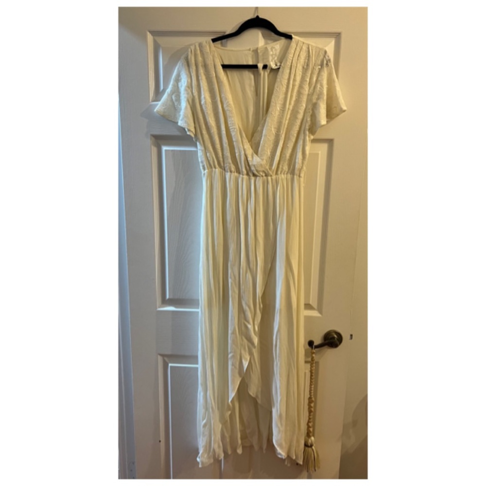 Sadie and sage cream embroidery dress